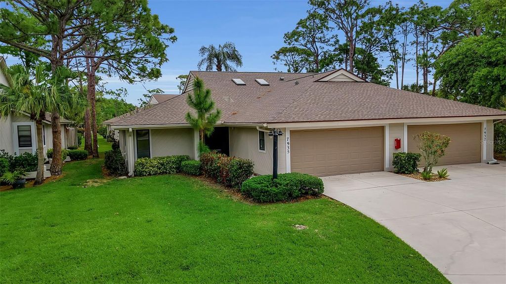 7935 WOODPOINTE COURT 21, Sarasota, FL 34238