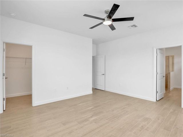 19097 Hinkley DR, Estero, FL 33928