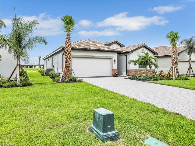 19097 Hinkley DR, Estero, FL 33928