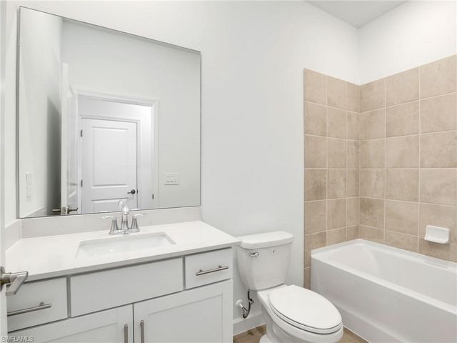 19097 Hinkley DR, Estero, FL 33928