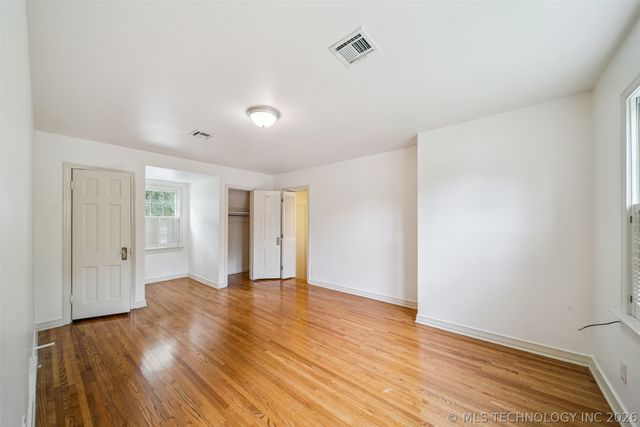 2429 E 22nd Place, Tulsa, OK 74114