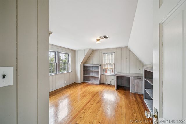 2429 E 22nd Place, Tulsa, OK 74114