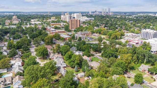 2429 E 22nd Place, Tulsa, OK 74114