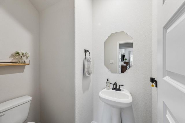 5332 Cascade Court, Alvin, TX 77511