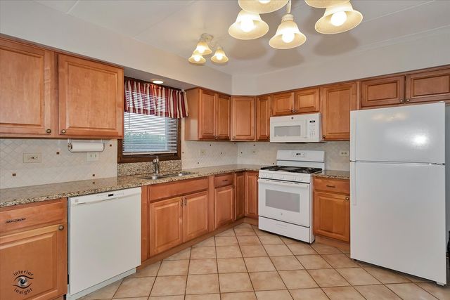 15249 Catalina Drive 1N, Orland Park, IL 60462