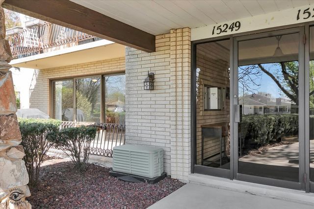 15249 Catalina Drive 1N, Orland Park, IL 60462