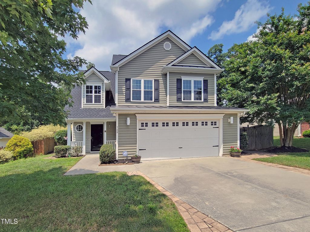 709 Pyracantha Drive, Holly Springs, NC 27540