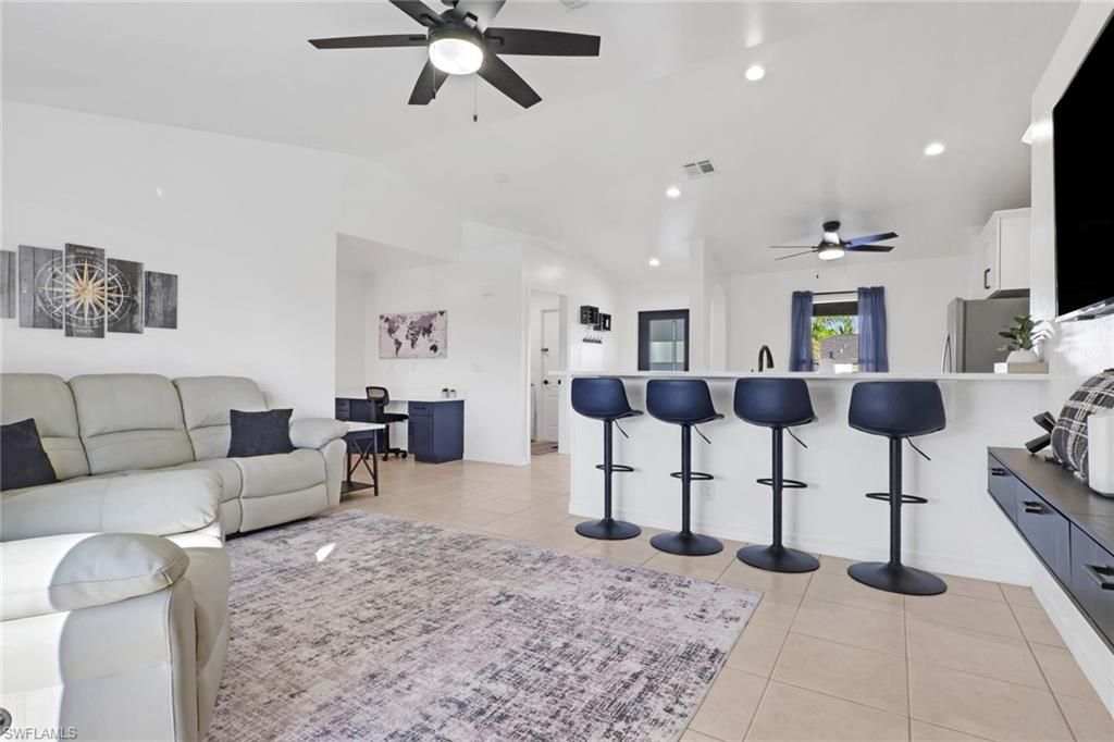 Image 17 of property listing at 1110 NE 6th PL, Cape Coral, FL 33909