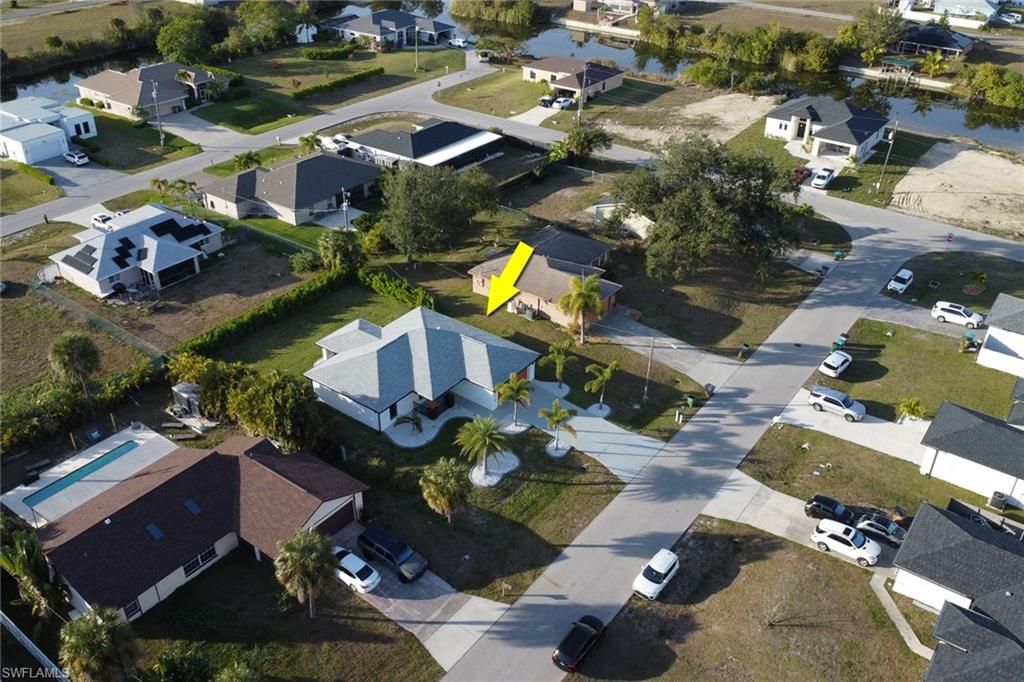 Image 39 of property listing at 1110 NE 6th PL, Cape Coral, FL 33909