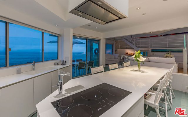 21016 Pacific Coast Highway, Malibu, CA 90265