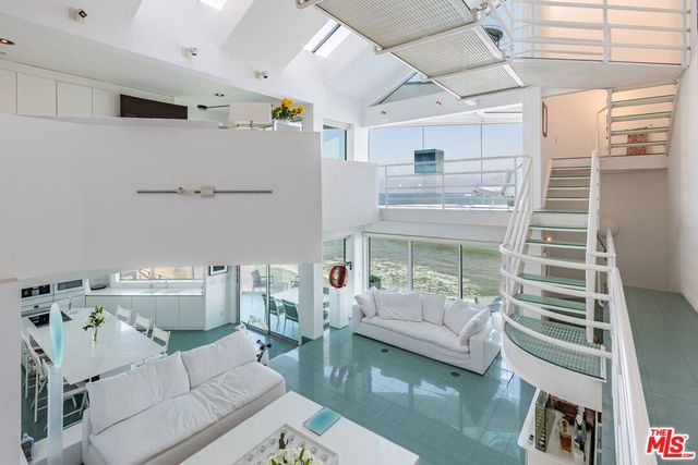 21016 Pacific Coast Highway, Malibu, CA 90265