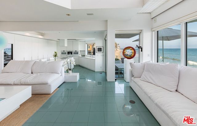 21016 Pacific Coast Highway, Malibu, CA 90265