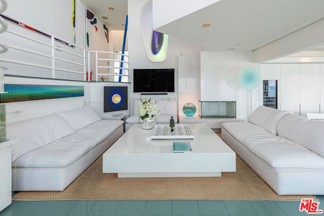 21016 Pacific Coast Highway, Malibu, CA 90265