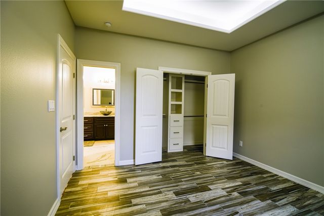 4294 Franklin Adams St, Kingsville, TX 78363