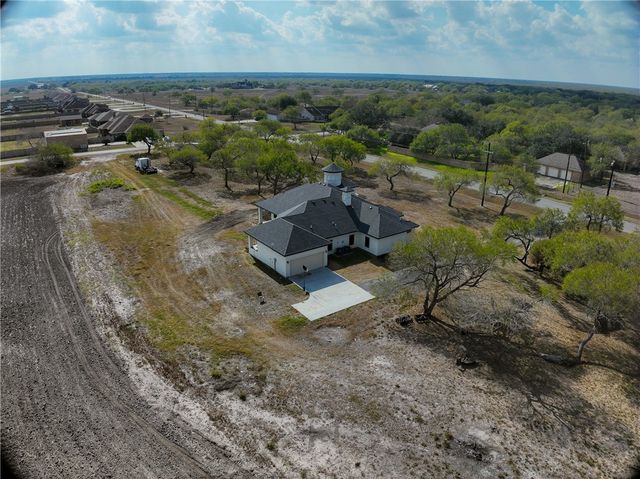 4294 Franklin Adams St, Kingsville, TX 78363