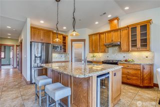 1051 N Baker #A202, East Wenatchee, WA 98802