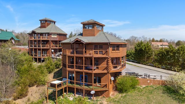2083 Kerr Road, Sevierville, TN 37876
