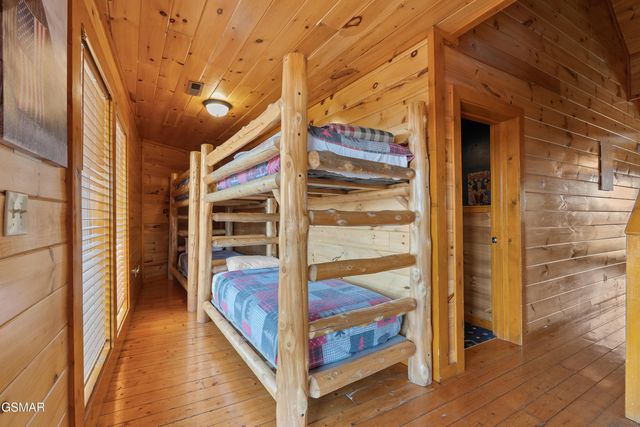 2083 Kerr Road, Sevierville, TN 37876
