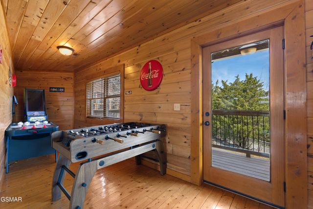 2083 Kerr Road, Sevierville, TN 37876
