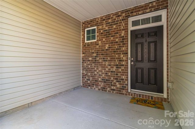 7048 Woodsbay Lane, Rock Hill, SC 29732