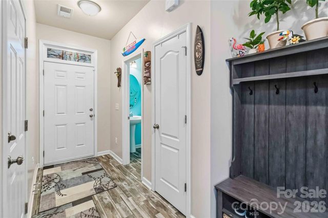 7048 Woodsbay Lane, Rock Hill, SC 29732