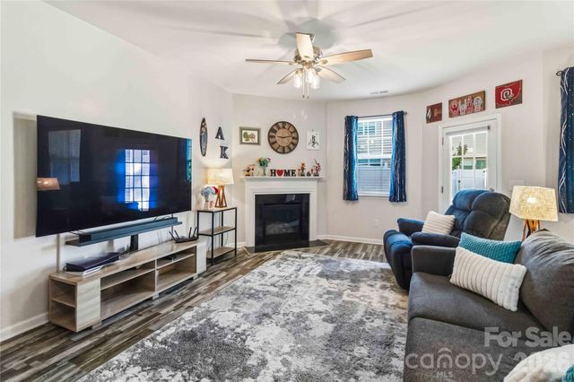 7048 Woodsbay Lane, Rock Hill, SC 29732