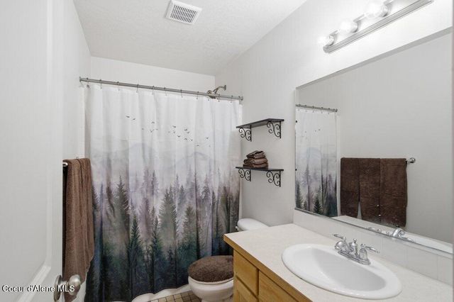 1335 N Moonstone ST, Post Falls, ID 83854