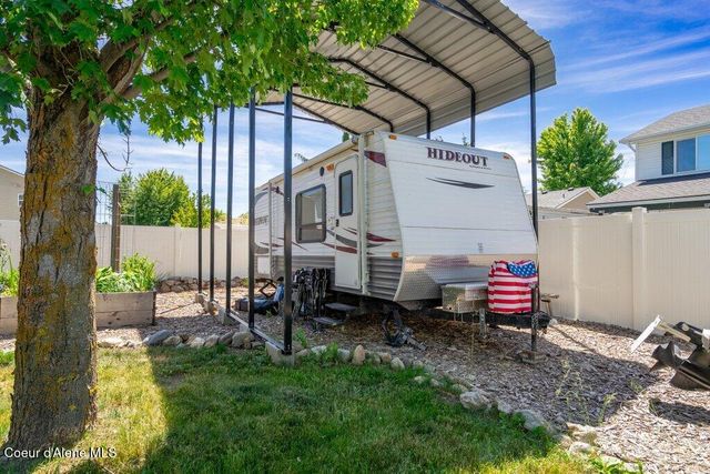 1335 N Moonstone ST, Post Falls, ID 83854