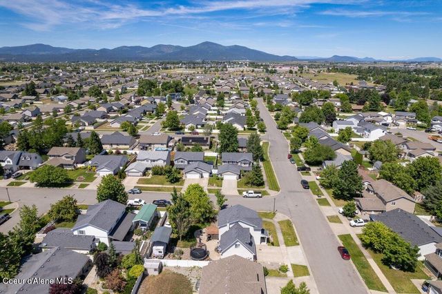 1335 N Moonstone ST, Post Falls, ID 83854
