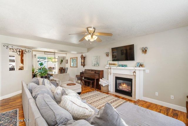 1335 N Moonstone ST, Post Falls, ID 83854