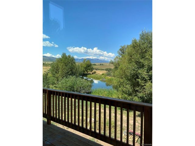 271 County Road 33, Cotopaxi, CO 81223