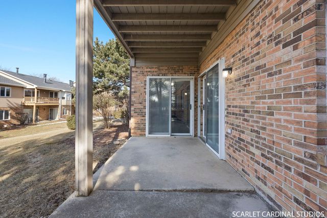 971 West Court B, Naperville, IL 60563