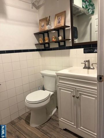 176 Livingston Street, Northvale, NJ 07647