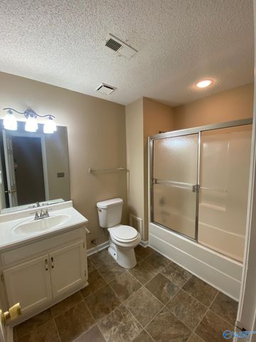 523 Farmingdale Road, Huntsville, AL 35803