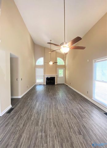 523 Farmingdale Road, Huntsville, AL 35803