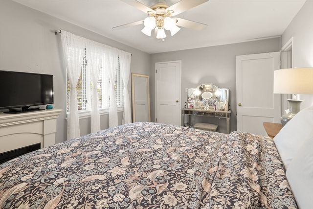 258 Lexington St 258, Watertown, MA 02472