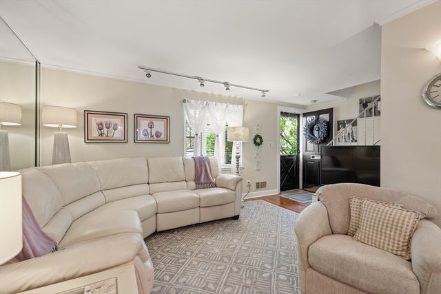 258 Lexington St 258, Watertown, MA 02472
