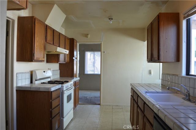 16616 Ermanita, Torrance, CA 90504