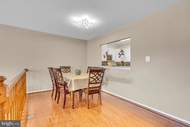 12606 KEMPSTON LN, Woodbridge, VA 22192