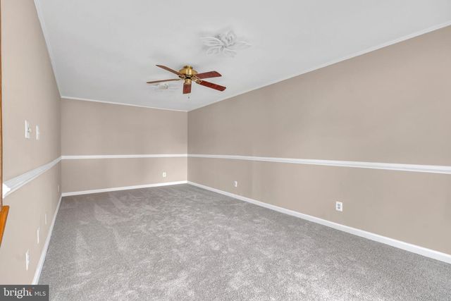 12606 KEMPSTON LN, Woodbridge, VA 22192