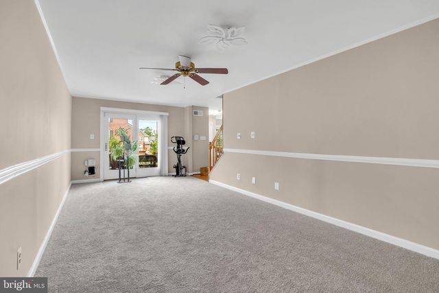 12606 KEMPSTON LN, Woodbridge, VA 22192