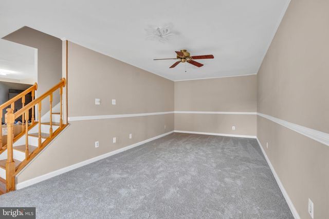 12606 KEMPSTON LN, Woodbridge, VA 22192