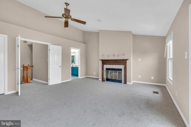 12606 KEMPSTON LN, Woodbridge, VA 22192