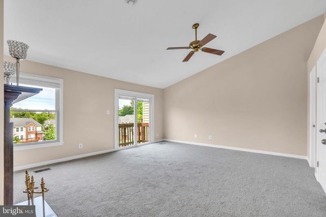 12606 KEMPSTON LN, Woodbridge, VA 22192
