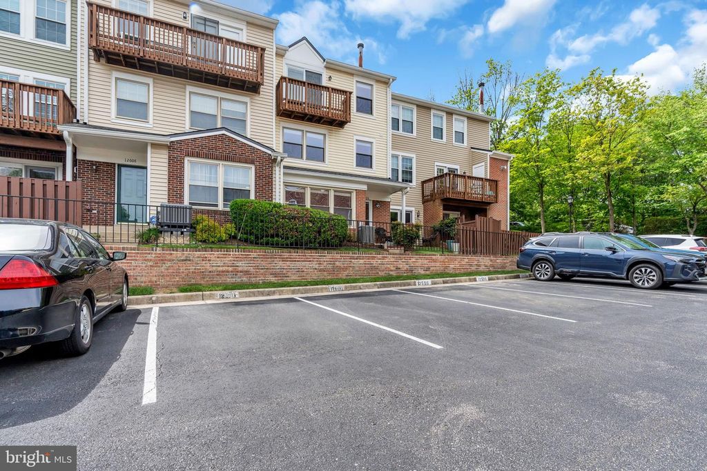 12606 KEMPSTON LN, Woodbridge, VA 22192