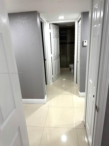 5461 W 24th Avenue 25, Hialeah, FL 33016