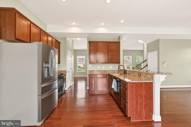 88 LIVERPOOL LN, Martinsburg, WV 25405