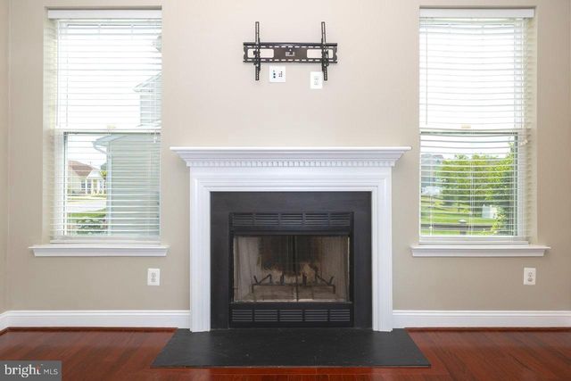 88 LIVERPOOL LN, Martinsburg, WV 25405