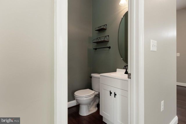 88 LIVERPOOL LN, Martinsburg, WV 25405