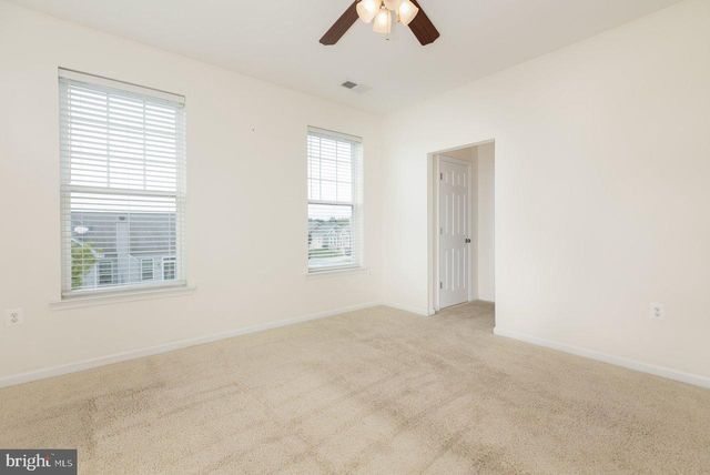88 LIVERPOOL LN, Martinsburg, WV 25405